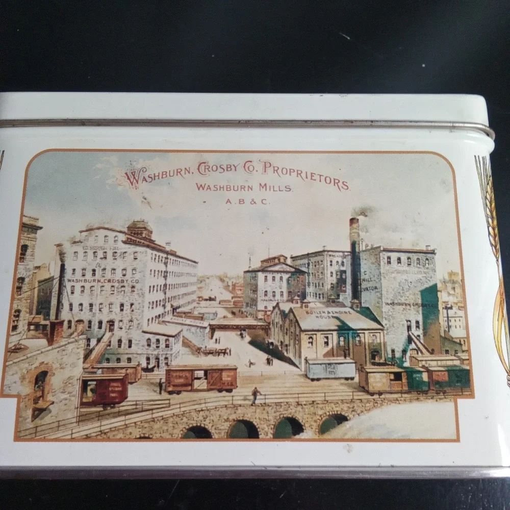 Vintage Gold Medal Flour Recipe Tin Washburn Mills Minneapolis Advertising Box